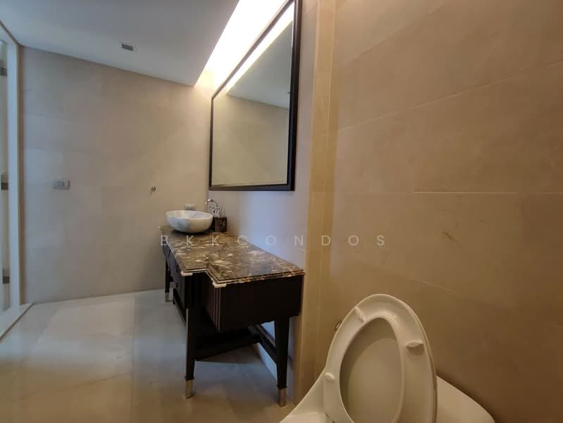Millennium Residence, Bangkok, Sukhumvit Road, Khlong Toei, Khlong Toei, Bangkok, 3 Bedrooms, 244 sqm, Condo For Sale, by BKKCONDOS, 500284891 - DDproperty.com