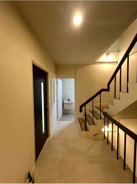 อาคารให้เช่า พระรามเก้า รัชดาภิเษก : Building for rent, Rama 9 Ratchadaphisek., กรุงเทพ, ห้วยขวาง, ห้วยขวาง, กรุงเทพ, 360 ตร.ม., ตึกแถว-อาคารพาณิชย์ ให้เช่า, โดย TOAH T., 500284917 - DDproperty.com