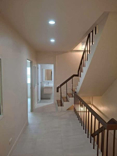 อาคารให้เช่า พระรามเก้า รัชดาภิเษก : Building for rent, Rama 9 Ratchadaphisek., กรุงเทพ, ห้วยขวาง, ห้วยขวาง, กรุงเทพ, 360 ตร.ม., ตึกแถว-อาคารพาณิชย์ ให้เช่า, โดย TOAH T., 500284917 - DDproperty.com
