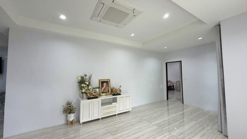 2-BR House, Chon Buri (Pattaya), Nong Pru, Bang Lamung (Pattaya), Chon Buri (Pattaya), 2 Bedrooms, 141 sqm, Single Detached House For Rent, by Chalisa Kitilimtrakul, 500284931 - DDproperty.com