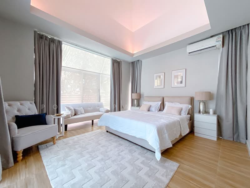 Luxurious 3-Bed in Nagawari Village, Pattaya: Pool, Garden, 14.7 Mil Thb, Chon Buri (Pattaya), Na Chom Thian, Sattahip, Chon Buri (Pattaya), 3 Bedrooms, 230 sqm, Single Detached House For Sale, by Pornnapa Titloi, 500284951 - DDproperty.com