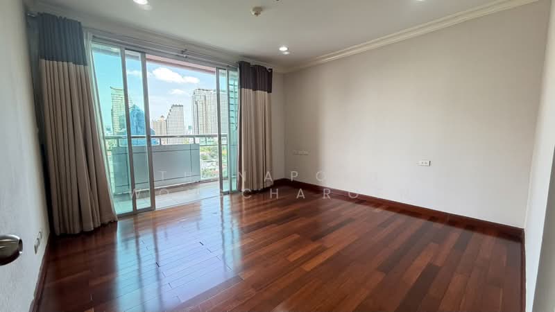 Silom Grand Terrace, Bangkok, Soi Saladaeng 2, Saladaeng Road, Silom, Bang Rak, Bangkok, 2 Bedrooms, 107 sqm, Condo For Rent, by Thanaporn Wongcharoen, 500285017 - DDproperty.com