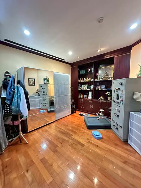 Asoke Towers, Bangkok, Sukhumvit 21 Road, Khlongtoei Nua, Watthana, Bangkok, 3 Bedrooms, 501 sqm, Condo For Sale, by Phatcharanan Kittiananchat, 500285048 - DDproperty.com