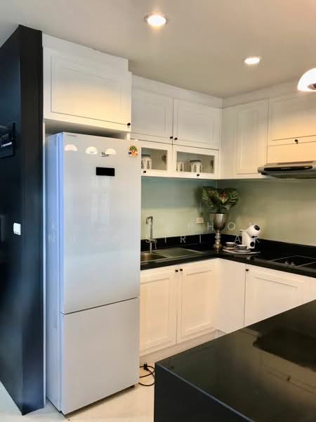 Sathorn Gardens, Bangkok, 39 South Sathorn Road, Thung Maha Mek, Sathon, Bangkok, 2 Bedrooms, 109 sqm, Condo For Sale, by Khlueanphon Nukulsirisak, 500285140 - DDproperty.com