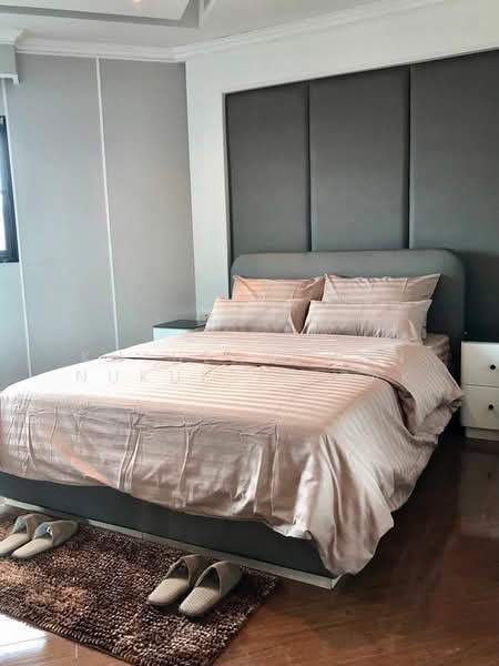 Sathorn Gardens, Bangkok, 39 South Sathorn Road, Thung Maha Mek, Sathon, Bangkok, 2 Bedrooms, 109 sqm, Condo For Sale, by Khlueanphon Nukulsirisak, 500285140 - DDproperty.com