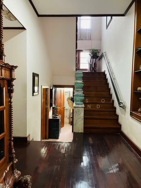 ให้เช่า สนามกอล์ฟเมืองเอก หลังบ้านติดน้ำ อ.ปทุมธานี (วิวสนามกอล์ฟ) 375 ตร.ว. 4 นอน 4 น้ำ 550 ตร.ม., Pathum Thani, นาวงประชาพัฒนา, Lak Hok, Muang Pathum Thani, Pathum Thani, 4 Bedrooms, 550 sqm, Single Detached House For Rent, by TopLands of Thailand, 500285156 - DDproperty.com