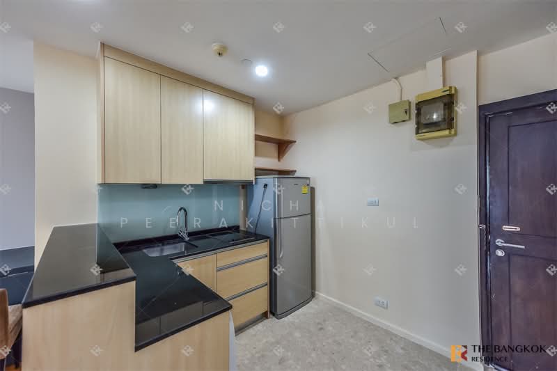 Sathorn Gardens, Bangkok, 39 South Sathorn Road, Thung Maha Mek, Sathon, Bangkok, 1 Bedroom, 78 sqm, Condo For Rent, by Nicha Peerakittikul, 500285273 - DDproperty.com