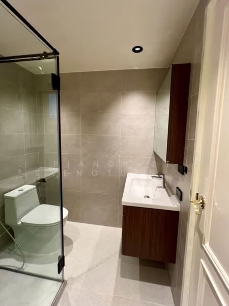 D.S. Tower 2 Sukhumvit 39, Bangkok, Soi Sukhumvit 39, Khlong Tan Nua, Watthana, Bangkok, 3 Bedrooms, 129 sqm, Condo For Rent, by Piangphet Saengtuangkit, 500285279 - DDproperty.com