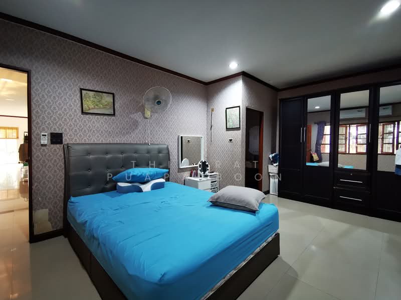 Sale Land, House & Warehouse, Strategic Location at Rom Klao 72, Bangkok, เคหะร่มเกล้า, Rat Phatthana, Saphan Sung, Bangkok, , 960 sqm, Warehouse/Factory For Sale, by Thitirat Puapaiboon, 500285349 - DDproperty.com
