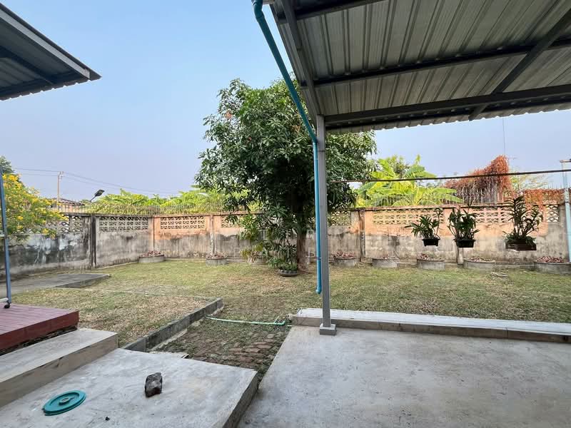 ขาย ที่ดินพร้อมบ้านพักอาศัยและโกดังสินค้า ทำเลศักยภาพ เคหะร่มเกล้า 72, กรุงเทพ, เคหะร่มเกล้า, ราษฎร์พัฒนา, สะพานสูง, กรุงเทพ, 960 ตร.ม., โกดัง-โรงงาน ขาย, โดย Thitirat Puapaiboon, 500285349 - DDproperty.com