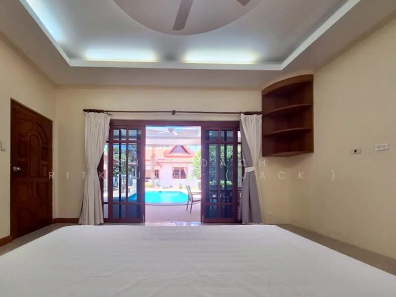 Luxury Thai-Style Pool Villa for Sale – Chalong–Rawai, Phuket | 4 Bedrooms on 800 SQ.M. Land, Phuket, Chalong, Muang Phuket, Phuket, 4 Bedrooms, 250 sqm, Villa For Sale, by Sittidach Ritkajorn (Jack ), 500285355 - DDproperty.com