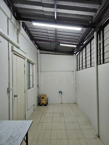 Baan Pruksa 86/1 Ladkrabang-Suvarnabhumi, Samut Prakan, Ladkrabang Road, Srisa Chorakhe Noi, Bang Sao Thong, Samut Prakan, 3 Bedrooms, 120 sqm, Townhouse For Rent, by บุษบา รัตนวงษ์ชัย, 500285360 - DDproperty.com