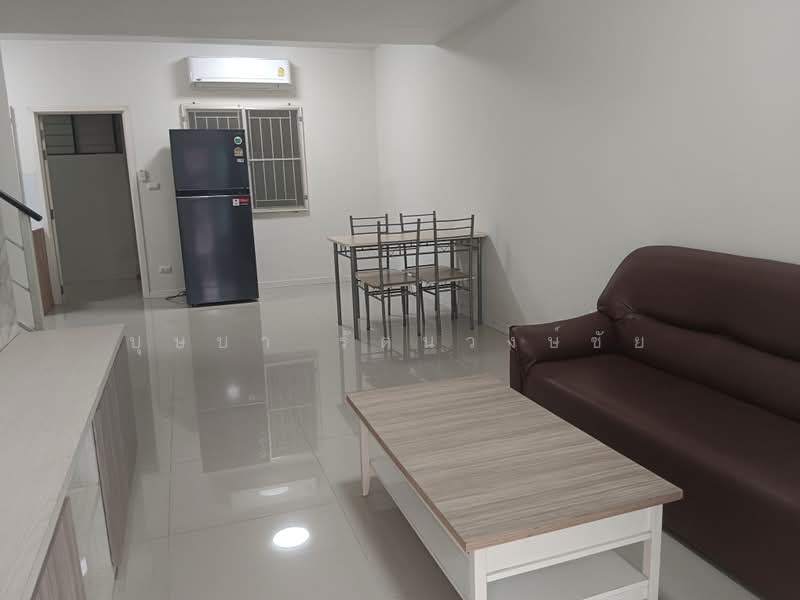 Baan Pruksa 86/1 Ladkrabang-Suvarnabhumi : บ้านพฤกษา 86/1 ลาดกระบัง-สุวรรณภูมิ, สมุทรปราการ, ถ.ลาดกระบัง, ศีรษะจรเข้น้อย, บางเสาธง, สมุทรปราการ, 120 ตร.ม., ทาวน์เฮ้าส์ ให้เช่า, โดย บุษบา รัตนวงษ์ชัย, 500285360 - DDproperty.com