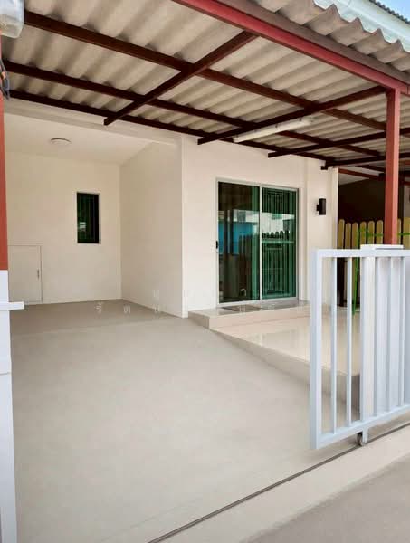 Baan Pruksa 86/1 Ladkrabang-Suvarnabhumi : บ้านพฤกษา 86/1 ลาดกระบัง-สุวรรณภูมิ, สมุทรปราการ, ถ.ลาดกระบัง, ศีรษะจรเข้น้อย, บางเสาธง, สมุทรปราการ, 120 ตร.ม., ทาวน์เฮ้าส์ ให้เช่า, โดย บุษบา รัตนวงษ์ชัย, 500285360 - DDproperty.com