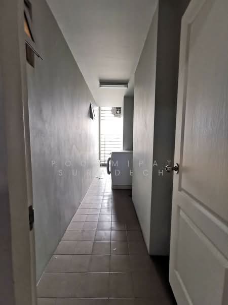 Belle Grand Rama 9, Bangkok, 131 Rama 9 Road, Huai Khwang, Bangkok, 3 Bedrooms, 105 sqm, Condo For Rent, by Poommipat Suradech, 500285379 - DDproperty.com