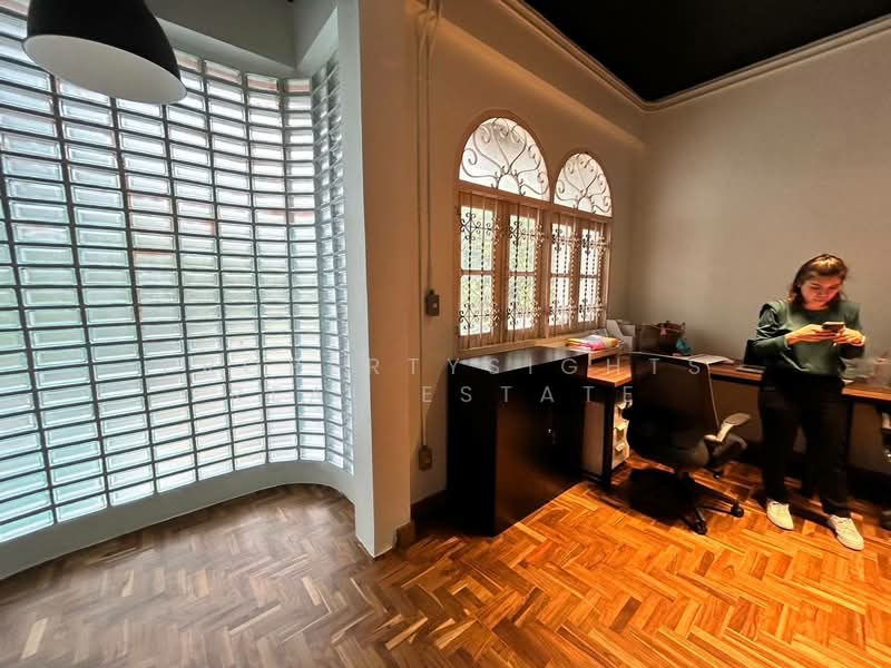 Townhouse for rent / sathorn soi 7, Bangkok, Thung Maha Mek, Sathon, Bangkok, 6 Bedrooms, 250 sqm, Townhouse For Rent, by PROPERTYSIGHTS REAL ESTATE, 500285382 - DDproperty.com