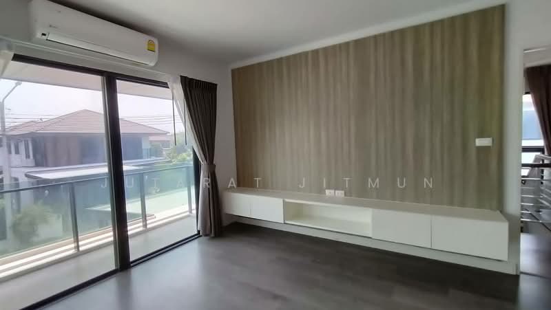 Burasiri Bangna, Samut Prakan, 88 Rattanarat Road, Bang Sao Thong, Bang Sao Thong, Samut Prakan, 3 Bedrooms, 139 sqm, Single Detached House For Sale, by Jutarat Jitmun, 500285389 - DDproperty.com