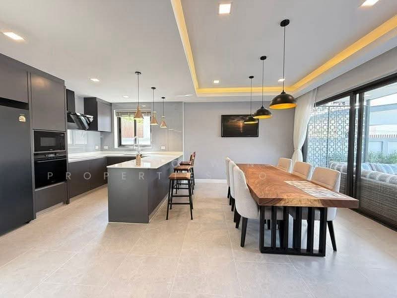 Zensiri Midtown Villas : เซนสิริ มิดทาวน์ วิลล่า, ชลบุรี, Soi 22 Chalemphrakiat, หนองปรือ, บางละมุง, ชลบุรี, 190 ตร.ม., วิลล่า ขาย, โดย GOODWIN PROPERTIES CO., LTD., 500285390 - DDproperty.com