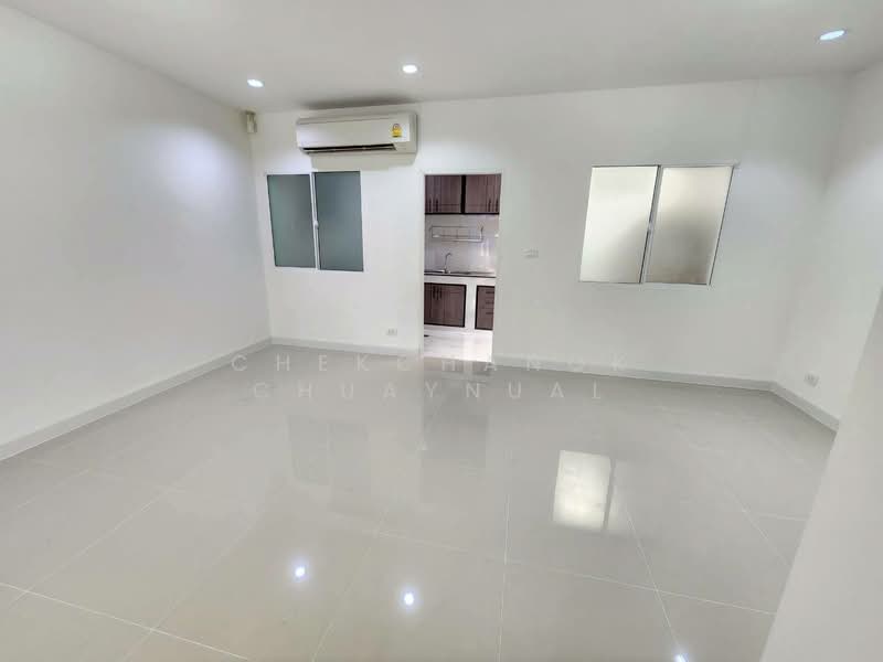 Pleno Ratchapruek-Rama 5, Nonthaburi, Bang Kruai-Sai Noi Road, Bang Krang, Muang Nonthaburi, Nonthaburi, 3 Bedrooms, 110 sqm, Townhouse For Sale, by Chekchanok Chuaynual, 500285394 - DDproperty.com