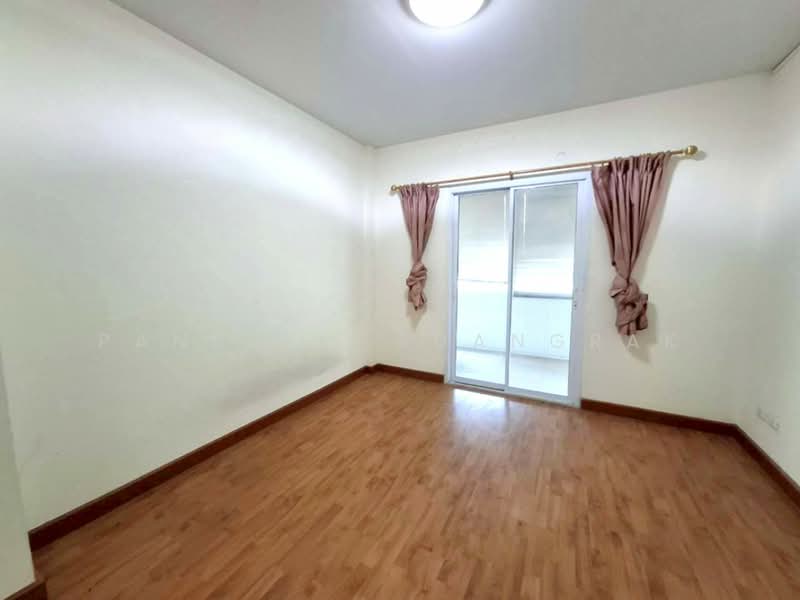 Busarin Rangsit, Pathum Thani, Khu Khot, Lam Luk Ka, Pathum Thani, 8 Bedrooms, 380 sqm, Townhouse For Sale, by Panuwat Ruangrak, 500285410 - DDproperty.com