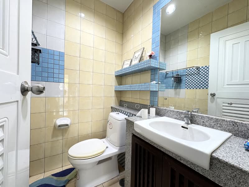 Pornpailin Sukhumvit 101/1, Bangkok, Bang Chak, Phra Khanong, Bangkok, 3 Bedrooms, 290 sqm, Single Detached House For Rent, by Nutty Property, 500285441 - DDproperty.com