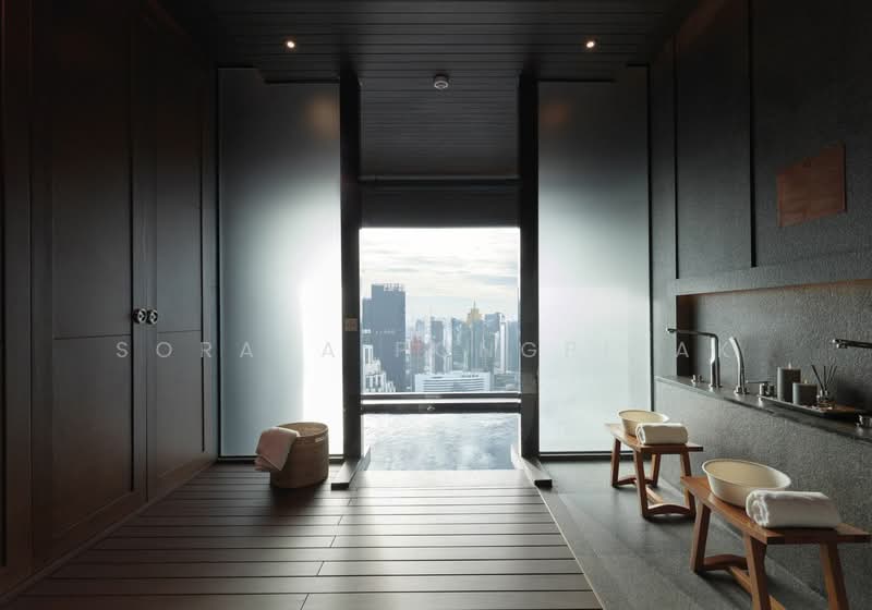 Q1 Sukhumvit, Bangkok, 1 Sukhumvit Road, Khlong Toei, Khlong Toei, Bangkok, 3 Bedrooms, 159 sqm, Condo For Rent, by Soraya Pongpitak, 500285444 - DDproperty.com
