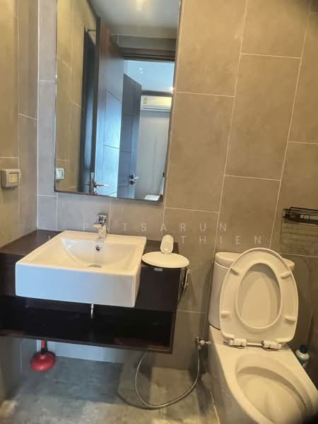 C Ekkamai, Bangkok, 888 Soi Sukhumvit 63, Sukhumvit Road, Khlong Tan Nua, Watthana, Bangkok, 1 Bedroom, 30 sqm, Condo For Rent, by Patsarun Leelasathien, 500285455 - DDproperty.com