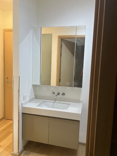 Siri At Sukhumvit, Bangkok, 902 Sukhumvit Road, Phra Kanong, Khlong Toei, Bangkok, 2 Bedrooms, 68 sqm, Condo For Rent, by Waiyawut Kwanmongkhol, 500285467 - DDproperty.com
