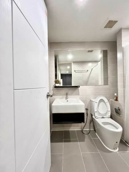 Living Nest Ramkhamhaeng, Bangkok, 845 Ramkhamhaeng Road, Hua Mak, Bang Kapi, Bangkok, 1 Bedroom, 47 sqm, Condo For Rent, by ERA Holding (Thailand) Co., Ltd., 500285493 - DDproperty.com