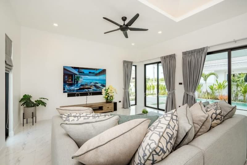 Botanica Hua Hin, Prachuap Khiri Khan, 542 Thap Tai, Thap Tai, Hua Hin, Prachuap Khiri Khan, 3 Bedrooms, 221 sqm, Villa For Sale, by Saifon Phuphanna, 500285528 - DDproperty.com