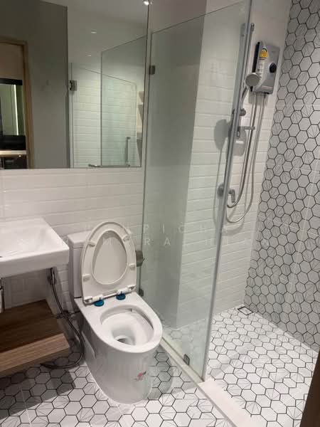 Altitude Unicorn Sathorn-Tha Phra, Bangkok, Ratchaphruek Road, Talat Plu, Thon Buri, Bangkok, 2 Bedrooms, 45 sqm, Condo For Rent, by Penpicha Phumprachian, 500285560 - DDproperty.com