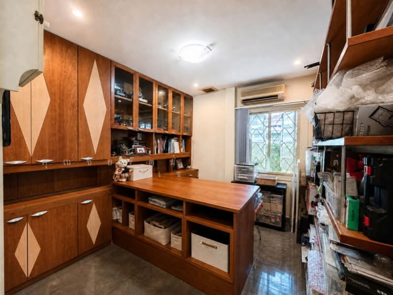 Chaiyapruek Bangwaek, Bangkok, Bang Waek Road, Bang Phai, Bang Khae, Bangkok, 5 Bedrooms, 280 sqm, Single Detached House For Sale, by คุณชัยรัตน์ กุลวรกันต์ (เจมส์), 500285578 - DDproperty.com