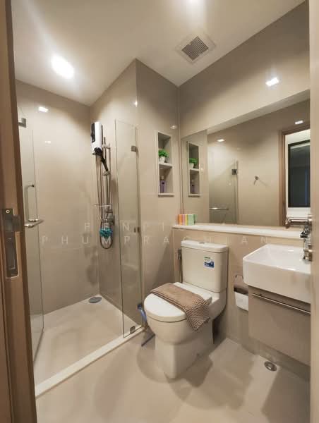 Life Sathorn Sierra, Bangkok, Ratchaphruek Rd, Talat Plu, Thon Buri, Bangkok, 1 Bedroom, 33 sqm, Condo For Rent, by Penpicha Phumprachian, 500285585 - DDproperty.com