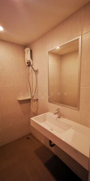 Lumpini Ville Ratchaphruek-Bangwaek, Bangkok, Soi Bang Waek 76, Bang Waek Road, Bang Waek, Phasi Charoen, Bangkok, 2 Bedrooms, 52 sqm, Condo For Rent, by Penpicha Phumprachian, 500285616 - DDproperty.com