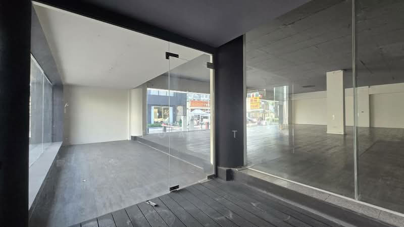 พื้นที่ให้เช่า เอกมัย ทองหล่อ สุขุมวิท : Space for rent in Ekkamai, Thonglor, Sukhumvit, กรุงเทพ, คลองตันเหนือ, วัฒนา, กรุงเทพ, 152 ตร.ม., พื้นที่ขายของ ให้เช่า, โดย TOAH T., 500285672 - DDproperty.com