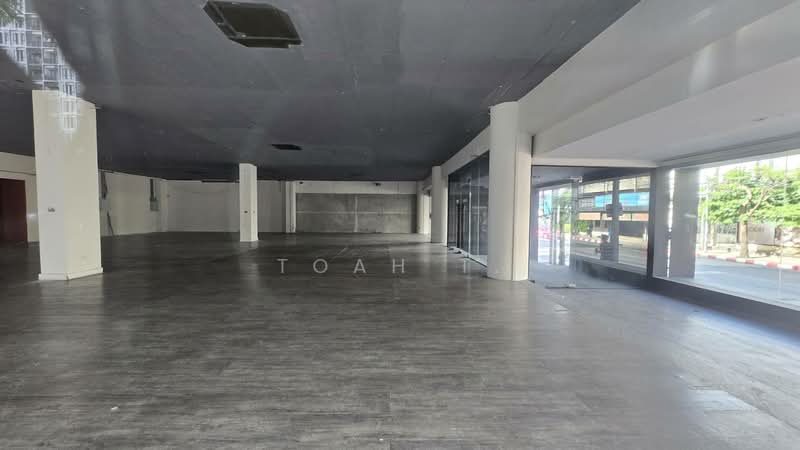 พื้นที่ให้เช่า เอกมัย สุขุมวิท : Space for rent Ekkamai Sukhumvit, Bangkok, Khlong Tan Nua, Watthana, Bangkok, , 152 sqm, Retail Space For Rent, by TOAH T., 500285672 - DDproperty.com