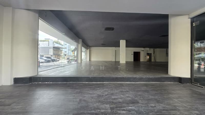 พื้นที่ให้เช่า เอกมัย ทองหล่อ สุขุมวิท : Space for rent in Ekkamai, Thonglor, Sukhumvit, กรุงเทพ, คลองตันเหนือ, วัฒนา, กรุงเทพ, 152 ตร.ม., พื้นที่ขายของ ให้เช่า, โดย TOAH T., 500285672 - DDproperty.com