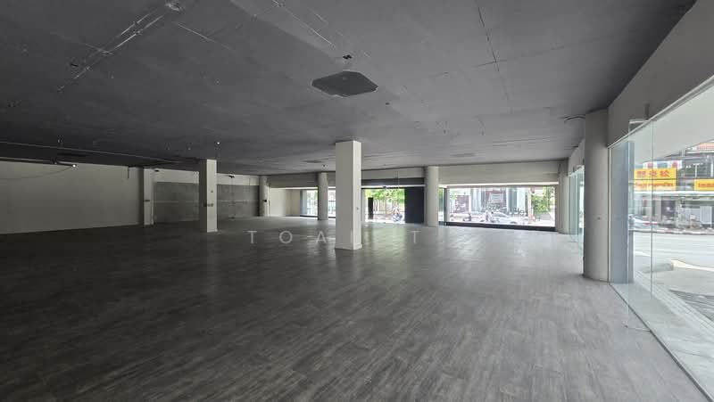 พื้นที่ให้เช่า เอกมัย สุขุมวิท : Space for rent Ekkamai Sukhumvit, Bangkok, Khlong Tan Nua, Watthana, Bangkok, , 152 sqm, Retail Space For Rent, by TOAH T., 500285672 - DDproperty.com