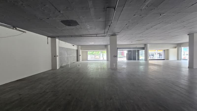 พื้นที่ให้เช่า เอกมัย ทองหล่อ สุขุมวิท : Space for rent in Ekkamai, Thonglor, Sukhumvit, กรุงเทพ, คลองตันเหนือ, วัฒนา, กรุงเทพ, 152 ตร.ม., พื้นที่ขายของ ให้เช่า, โดย TOAH T., 500285672 - DDproperty.com