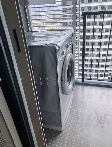 The Saint Residences Ladprao, Bangkok, 588 Vibhavadi-Rangsit Road, Jom Phon, Chatuchak, Bangkok, 1 Bedroom, 30 sqm, Condo For Rent, by Living Real Estates, 500285691 - DDproperty.com