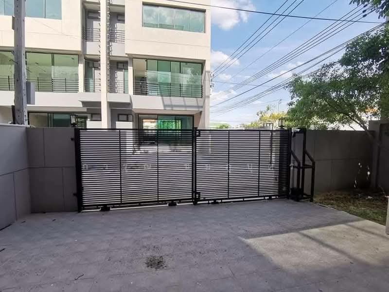 ศรีด่าน 11, Samut Prakan, Samrong Nua, Muang Samut Prakarn, Samut Prakan, , 285 sqm, Shophouse For Rent, by การุณ ชมภูบุตร, 500285703 - DDproperty.com