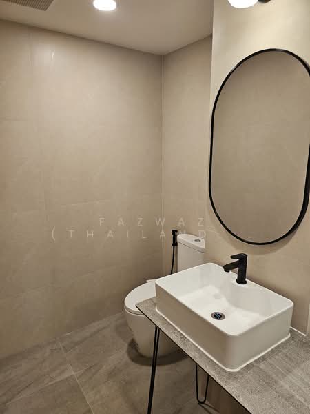 Las Colinas, Bangkok, Sukhumvit 21 Road, Khlongtoei Nua, Watthana, Bangkok, 3 Bedrooms, 200 sqm, Condo For Rent, by Fazwaz (Thailand) Co., Ltd., 500285725 - DDproperty.com