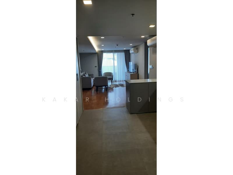Piya Apartment Sukhumvit 15, Bangkok, 99 Sukhumvit 15, Khlongtoei Nua, Watthana, Bangkok, 4 Bedrooms, 140 sqm, Condo For Rent, by Kakar Holdings, 500285729 - DDproperty.com