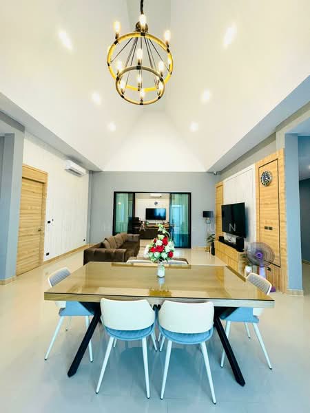 Pool Villa at Pattaya Chonburi, Chon Buri (Pattaya), Nong Pru, Bang Lamung (Pattaya), Chon Buri (Pattaya), 4 Bedrooms, 123 sqm, Villa For Sale, by Sophia Leung, 500285746 - DDproperty.com