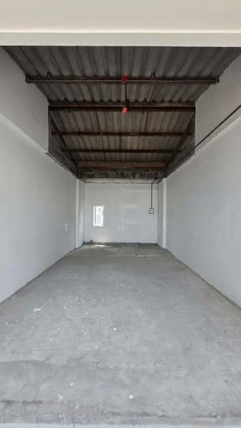 พื้นที่ให้เช่า เอกมัย สุขุมวิท : Space for rent Ekkamai Sukhumvit, Bangkok, Khlong Tan Nua, Watthana, Bangkok, , 28 sqm, Retail Space For Rent, by TOAH T., 500285756 - DDproperty.com