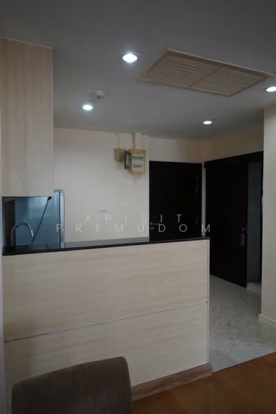 Sathorn Gardens, Bangkok, 39 South Sathorn Road, Thung Maha Mek, Sathon, Bangkok, 1 Bedroom, 78 sqm, Condo For Rent, by Apisit Premudom, 500285778 - DDproperty.com