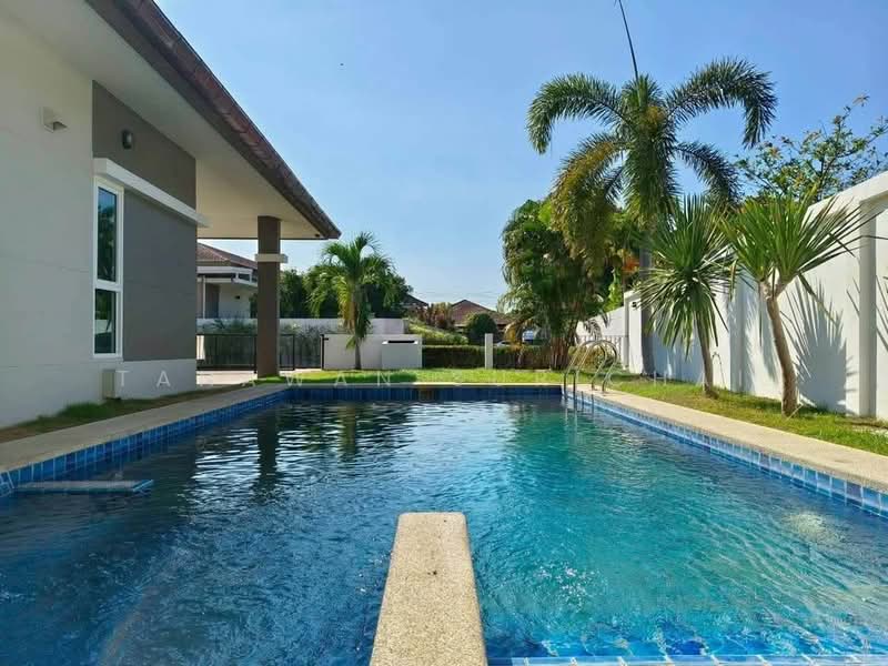 undefined, Chon Buri (Pattaya), Huai Yai, Bang Lamung (Pattaya), Chon Buri (Pattaya), 4 Bedrooms, 325 sqm, Single Detached House For Sale, by Tanawan Surichai, 500285845 - DDproperty.com
