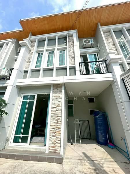 Wyndham Jomtien Pattaya, Chon Buri (Pattaya), Nong Pru, Bang Lamung (Pattaya), Chon Buri (Pattaya), 4 Bedrooms, 220 sqm, Condo For Sale, by Tanawan Surichai, 500285867 - DDproperty.com