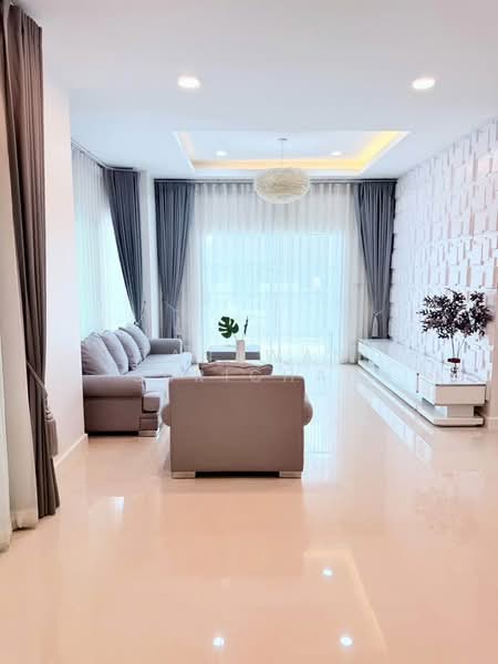 undefined, Chon Buri (Pattaya), Bang Phra, Si Racha, Chon Buri (Pattaya), 3 Bedrooms, 204 sqm, Single Detached House For Sale, by Tanawan Surichai, 500285907 - DDproperty.com