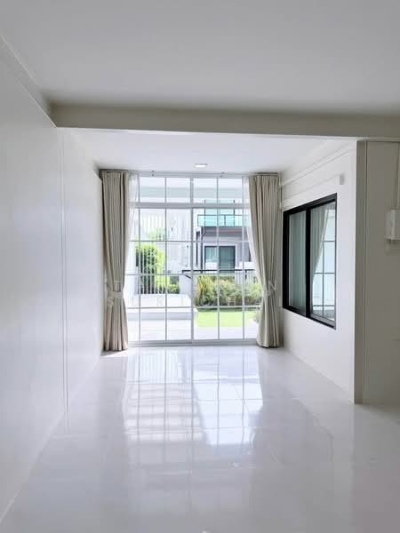 undefined, Chon Buri (Pattaya), Bang Phra, Si Racha, Chon Buri (Pattaya), 3 Bedrooms, 204 sqm, Single Detached House For Sale, by Tanawan Surichai, 500285907 - DDproperty.com